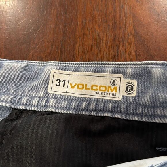 Volcom Blue Acid Washed Blue Jean Shorts Men’s 31 - Picture 3 of 5